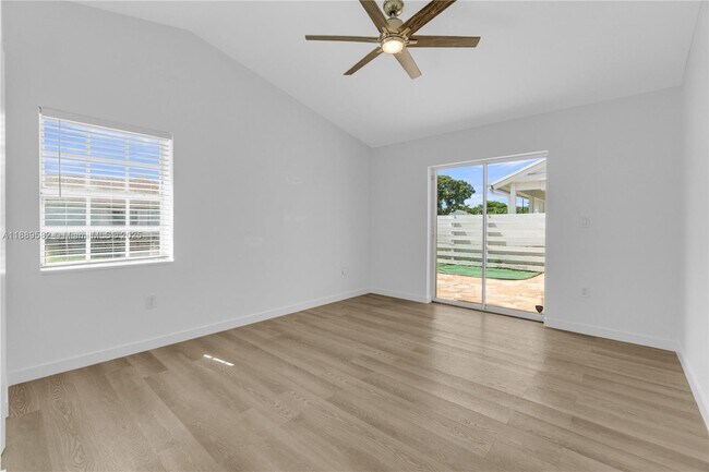 Building Photo - 13737 SW 147th Cir Ln