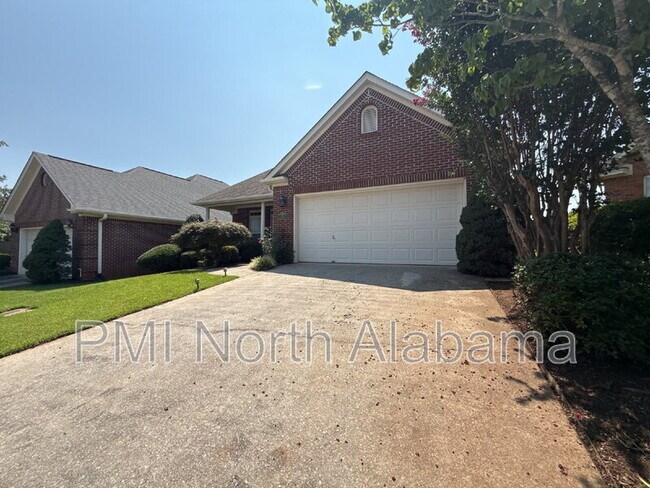 Building Photo - 134 Canterbury Dr