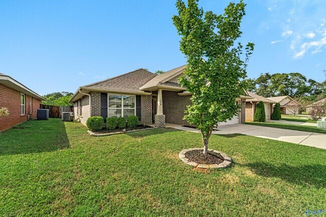 Building Photo - 130 Tybee Dr