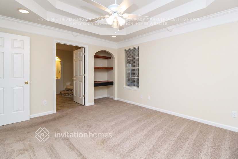 Building Photo - 39 Harbin Dr