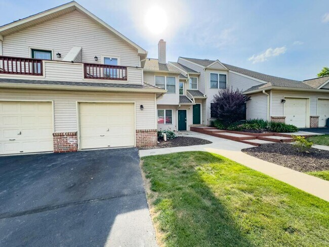 Building Photo - 185 Lindfield Cir