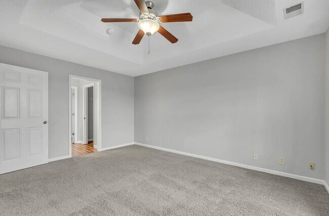 Building Photo - 3423 Queensbury Rd