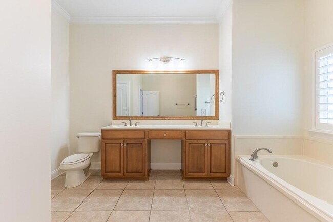 Building Photo - 321 Cypress Lakes Dr
