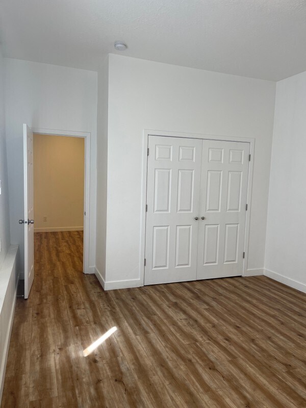 Building Photo - 525 N 300 E