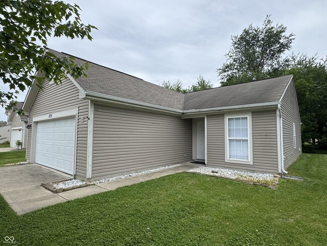 Building Photo - 829 Jack Pine Dr