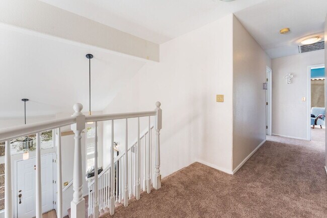 Building Photo - Summerlin 3 Bed / 2.5 Bath Home — Available October 5, 2026