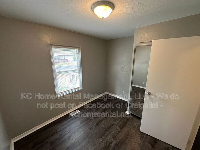 Building Photo - 15315 Fuller Ave