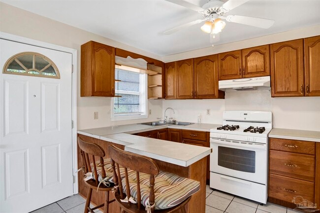 Building Photo - 3206 N Miller St