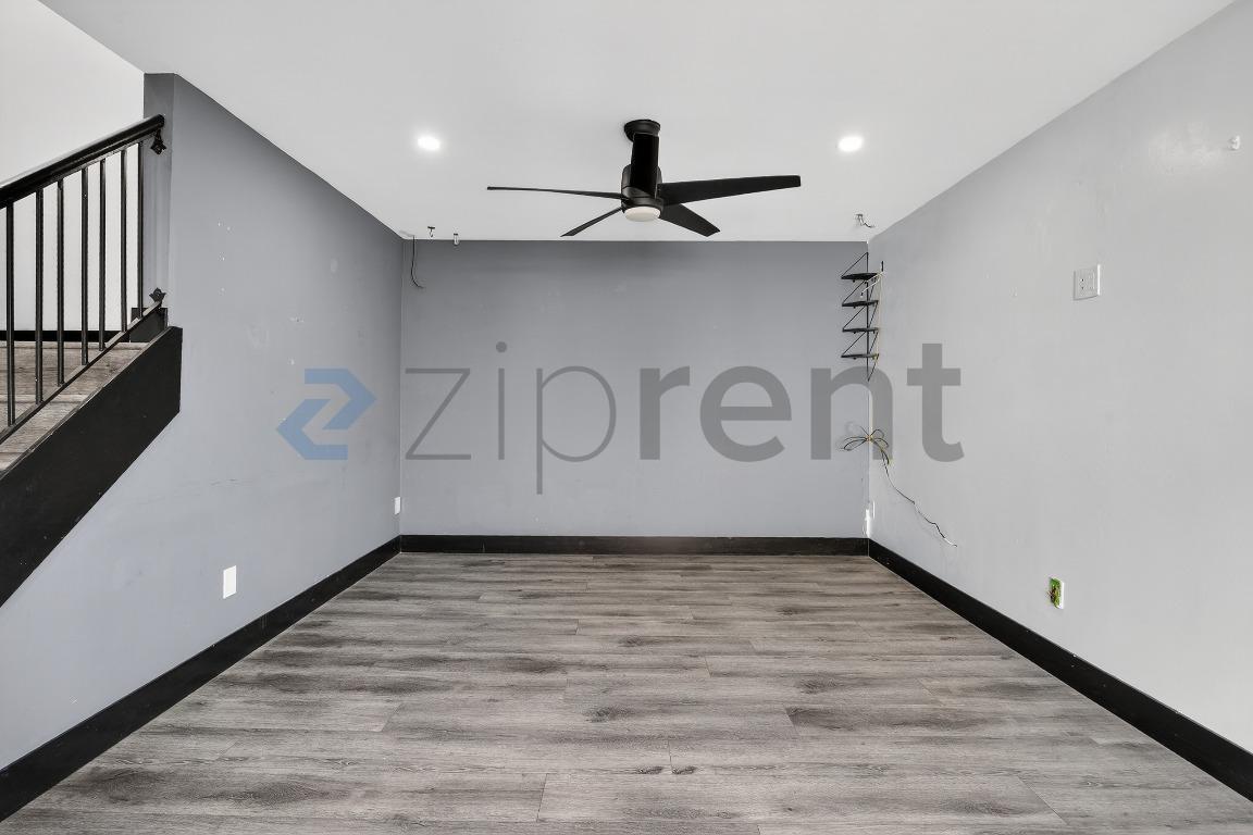 Building Photo - 69 Connoley Cir