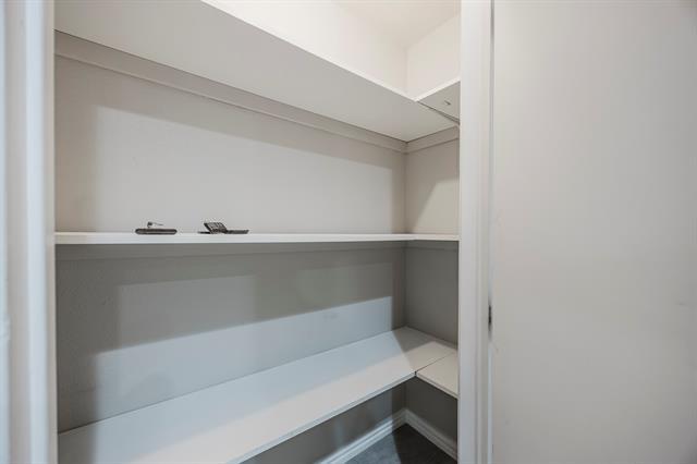 Building Photo - 1624 Summer Pl Cir