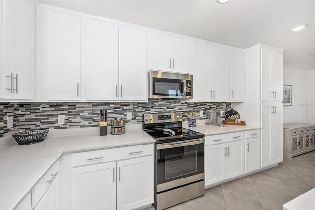 Building Photo - 12240 Wellen Golf St