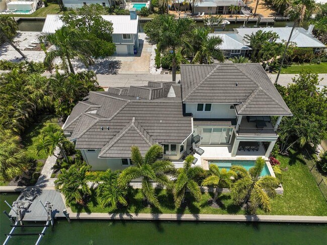 Building Photo - 830 Tarawitt Dr