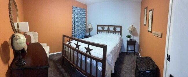 Building Photo - 54 Basin Elm