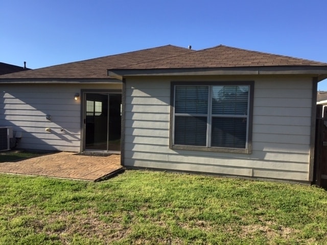 Building Photo - 16215 Ranchland Ln