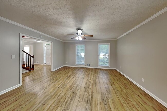 Building Photo - 1302 Milstead Trace NE
