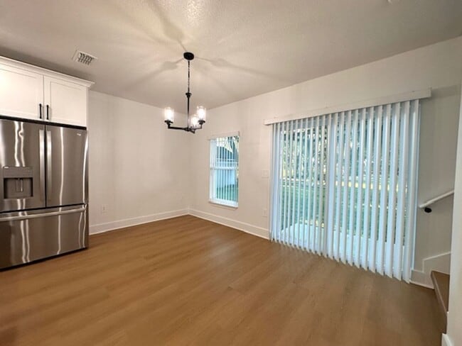 Building Photo - Brand new home!