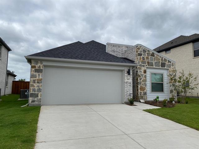 Building Photo - 140 Mandarin St