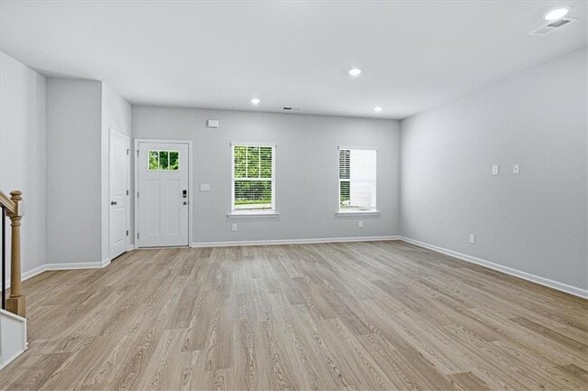 Building Photo - 2238 Ashton Dr