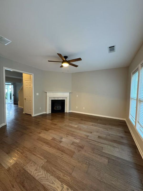 Building Photo - 2692 Briaroak Dr