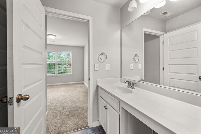 Building Photo - 361 Granite Way
