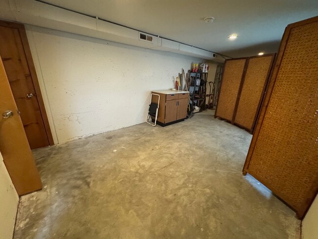 Building Photo - 24103 Vashon Hwy SW