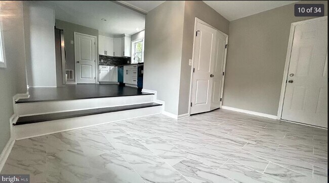 Building Photo - 1160 Sterling Rd