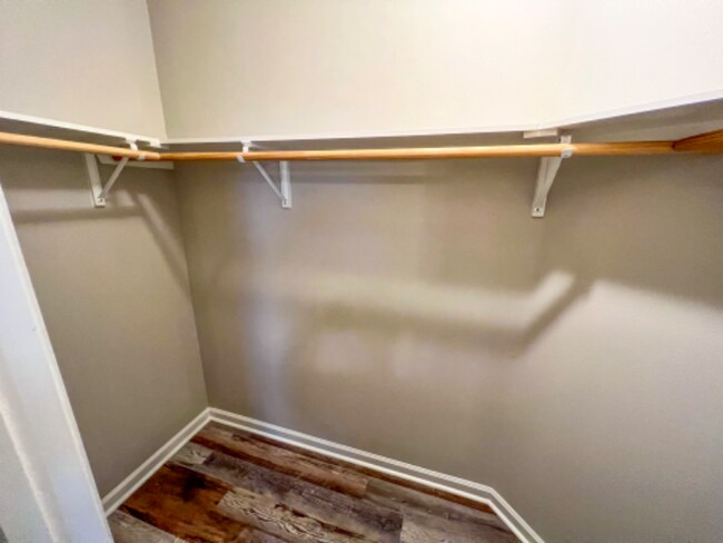 Building Photo - 524 Cautillion Dr