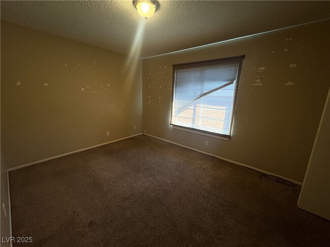 Building Photo - 8008 Cureton Cir
