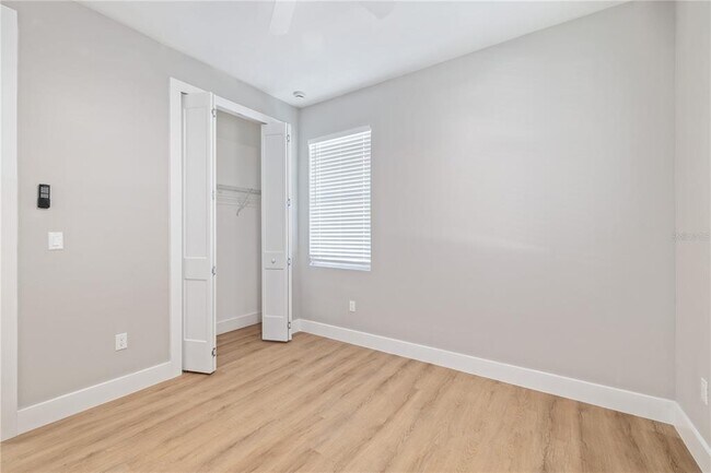 Building Photo - 7002 N 19th St