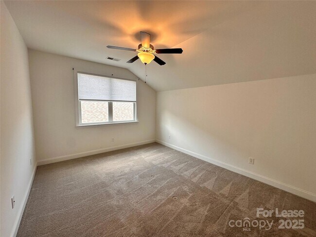 Building Photo - 4556 Stellata Loop