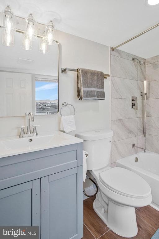 Building Photo - 1102 Carroll St