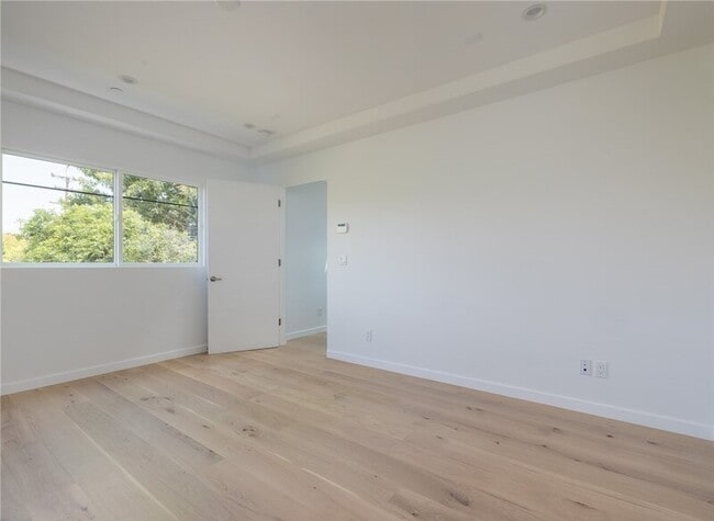 Building Photo - 617 Aviation Way