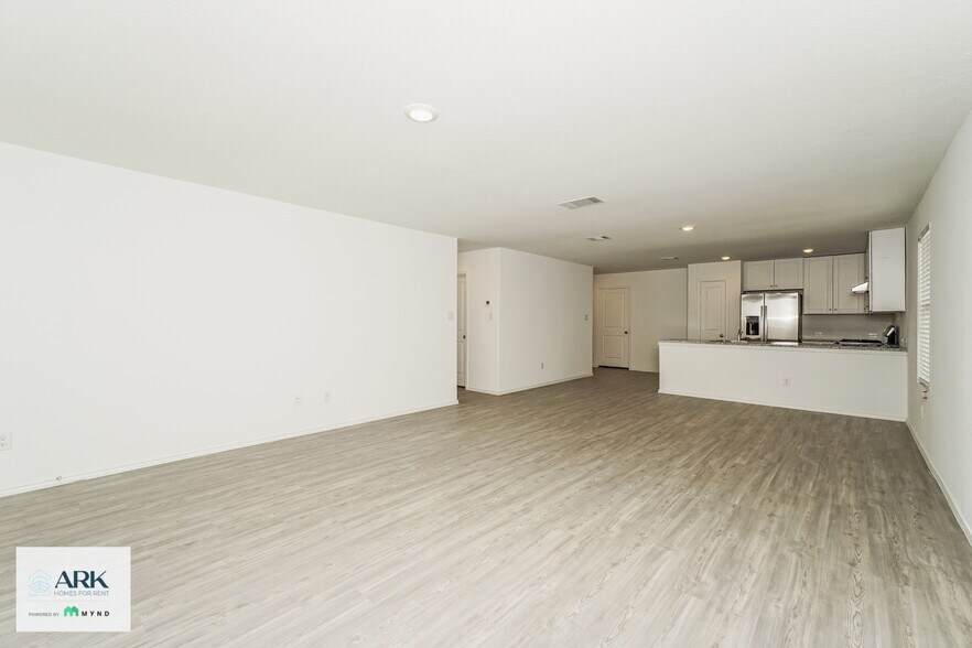 Building Photo - 5790 Companion Lp