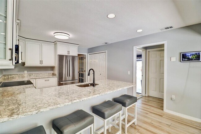 Building Photo - 4318 Woodtree Ln