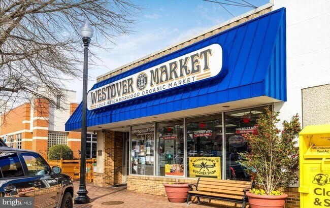 Building Photo - 6034 21st St N