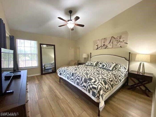 Building Photo - 3785 Fieldstone Blvd