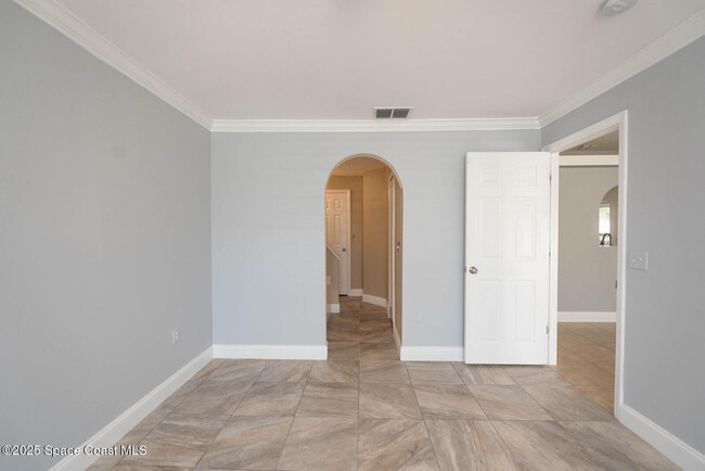 Building Photo - 5081 Spinet Dr