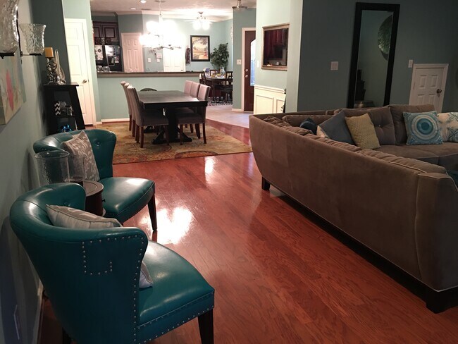 Building Photo - 1622 Cohn St