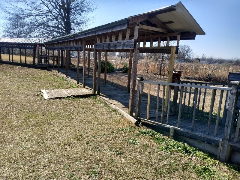 Building Photo - 235 Big 6 Farms Rd