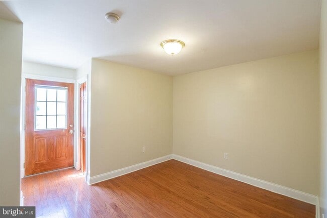 Building Photo - 1124 Passyunk Ave