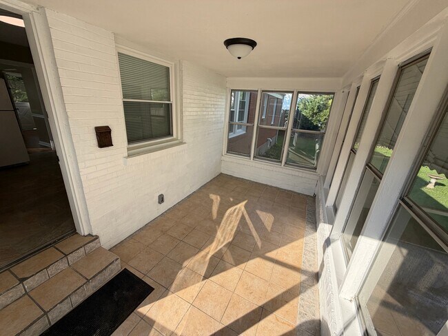 Building Photo - 8508 Perry Rd