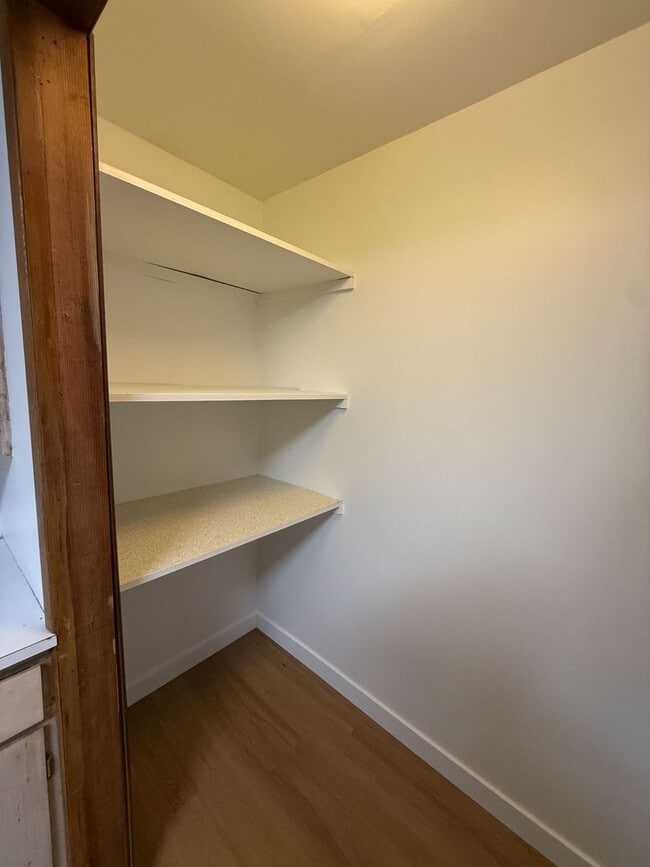 Building Photo - 2bd/1.75ba Lynnwood Home