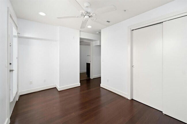 Building Photo - 1603 Enfield Rd