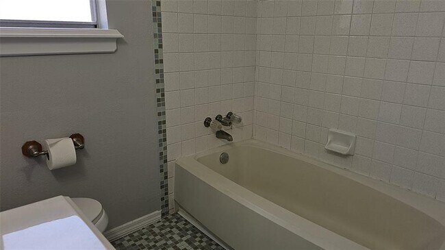 Building Photo - 11804 Buggy Whip Trail