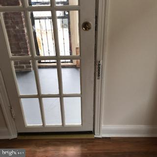 Building Photo - 4417 Brooks St NE