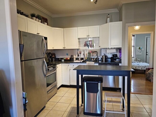 Building Photo - 201 D St