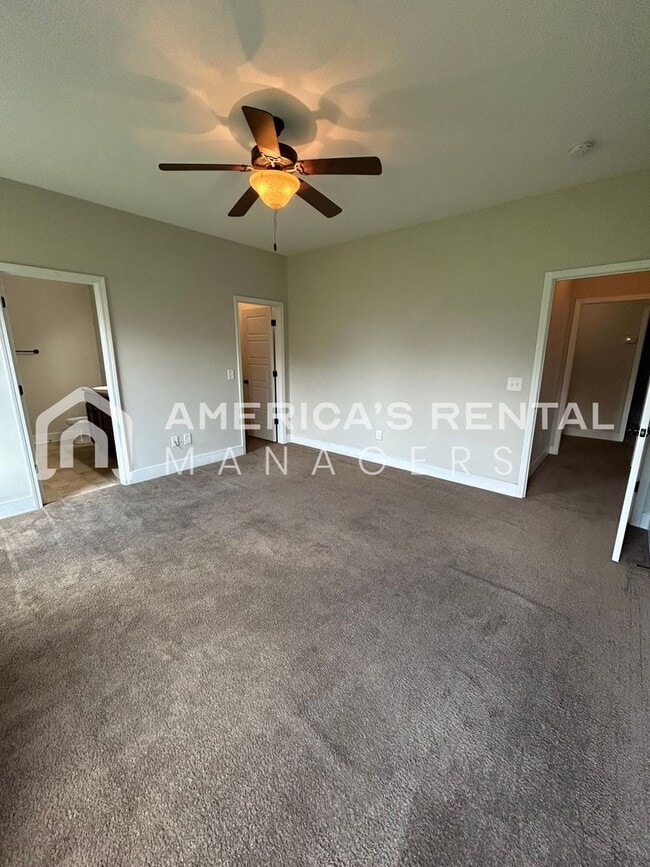 Building Photo - Spacious Home for Rent in Calera! View with 48 Hours Notice!