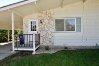 Building Photo - 1526 E Mary Ln