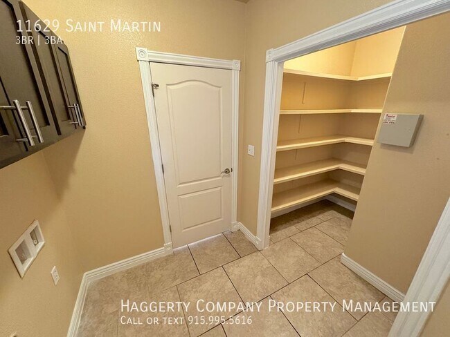 Building Photo - 11629 St Martin Way