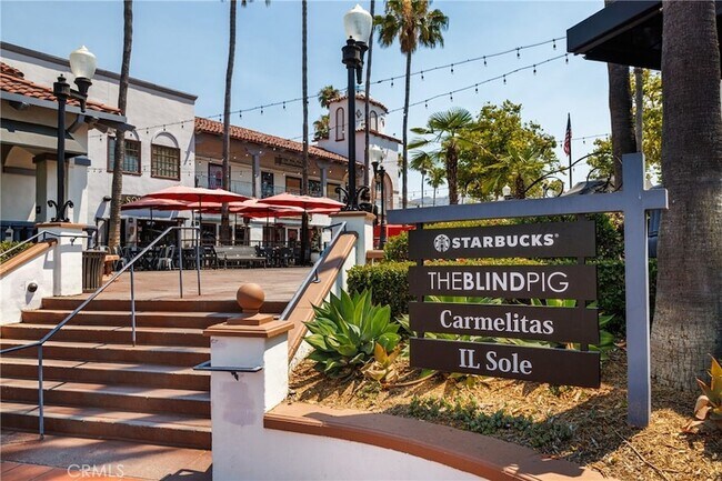 Building Photo - 225 Montana Del Lago Dr